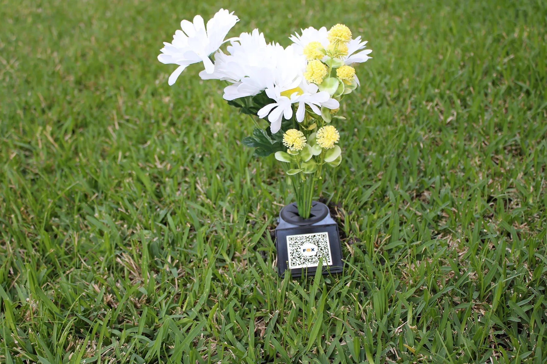 Floral Foam Ground Stake Holder 2 Pack